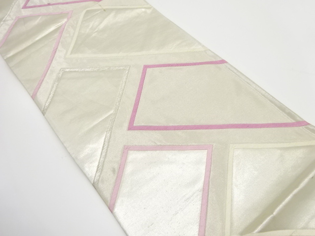 アンティーク　桧垣模様織り出し袋帯（着用可）